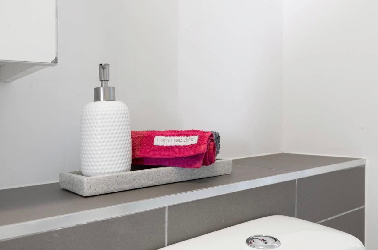 Rose Lane Serviced Apartment Melbourne Exterior photo